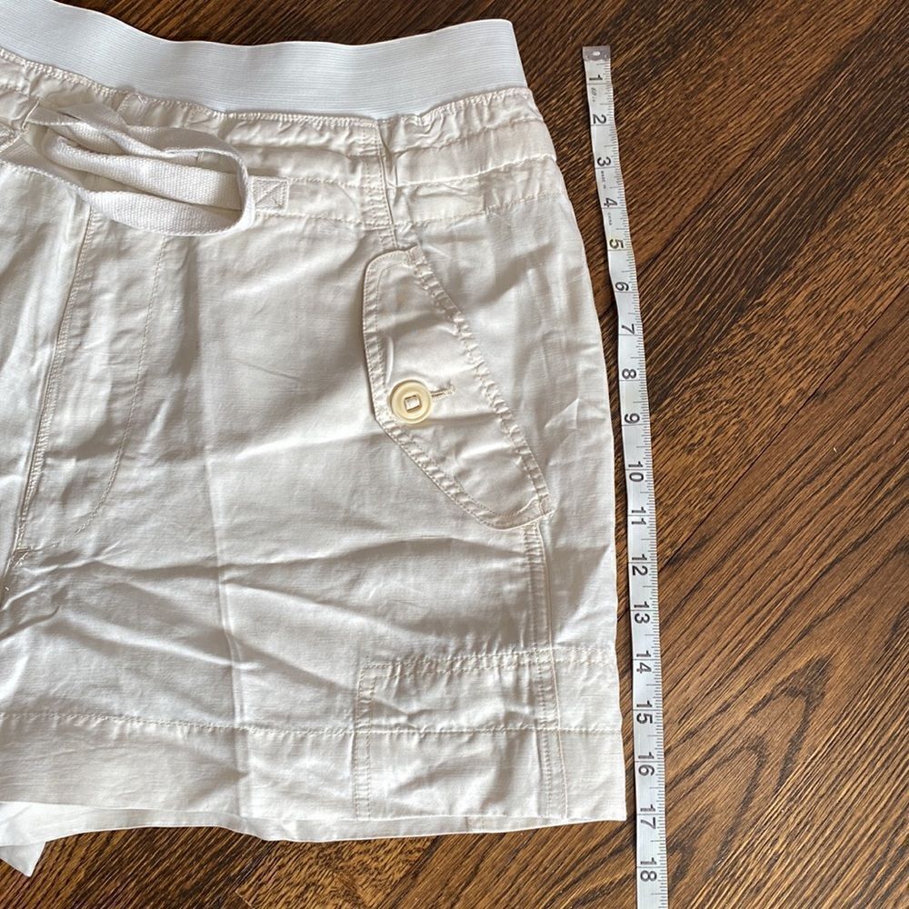 Vince Pull On Shorts - Size Large - Picture 3 of 11